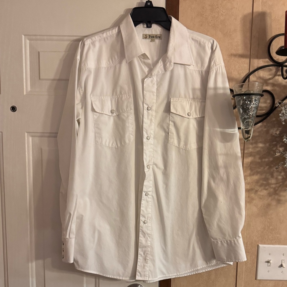 White pearl snap Button-Up Shirt